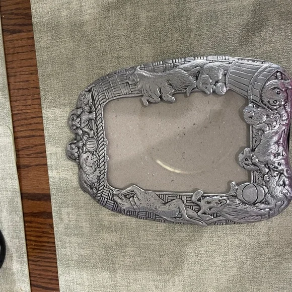 Vintage 1987 Arthur Court Puppy Dog and Puppy Frame 5x7 Photo Size - Picture 3 of 7